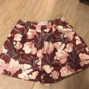 Beautiful floral high waisted shorts